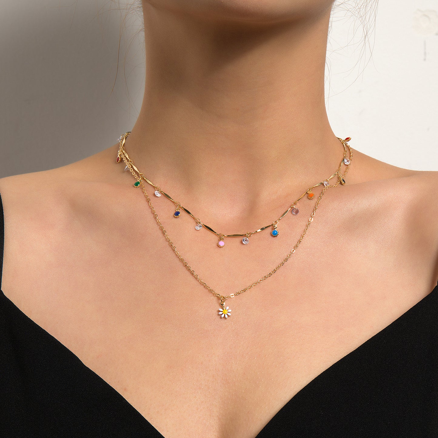 Vintage Minimalist Floral Geometric Alloy Rhinestone Pendant Necklace for Women