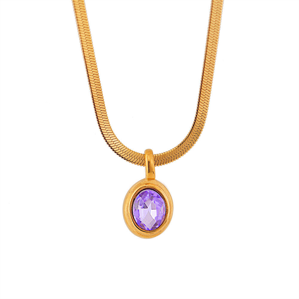 Collar minimalista con colgante ovalado de acero de titanio en cadena de serpiente plana con incrustaciones de diamantes de imitación y acabado chapado