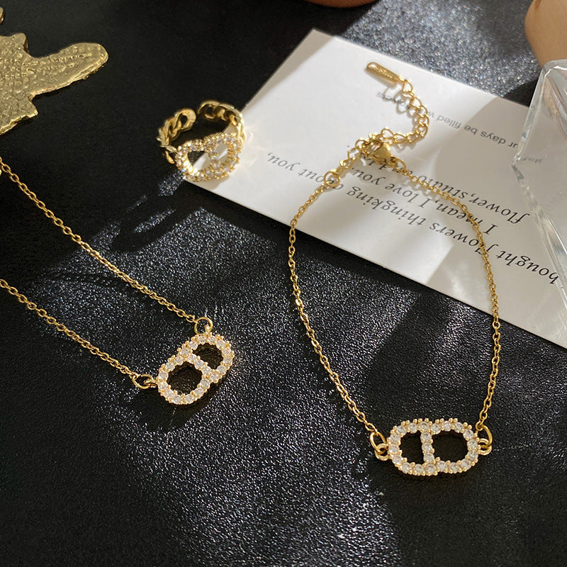 Minimalist Luxury Letter Titanium Steel Cubic Zirconia Inlay Necklace Set
