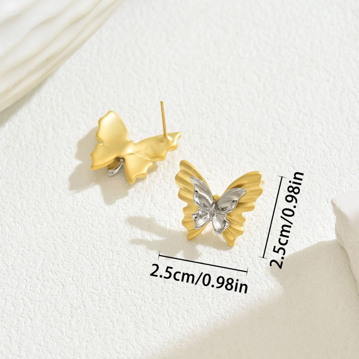 Pendientes de Mariposa Dulces y Frescos para Mujer en Cobre con Acabado Galvanizado