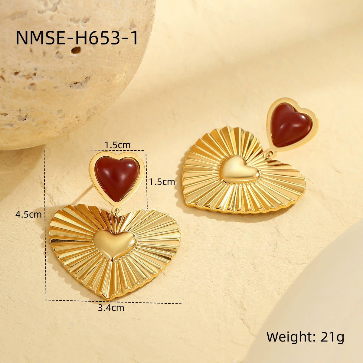 Fashionable Heart-Shaped Stainless Steel Stud Earrings with Plated Finish for Women