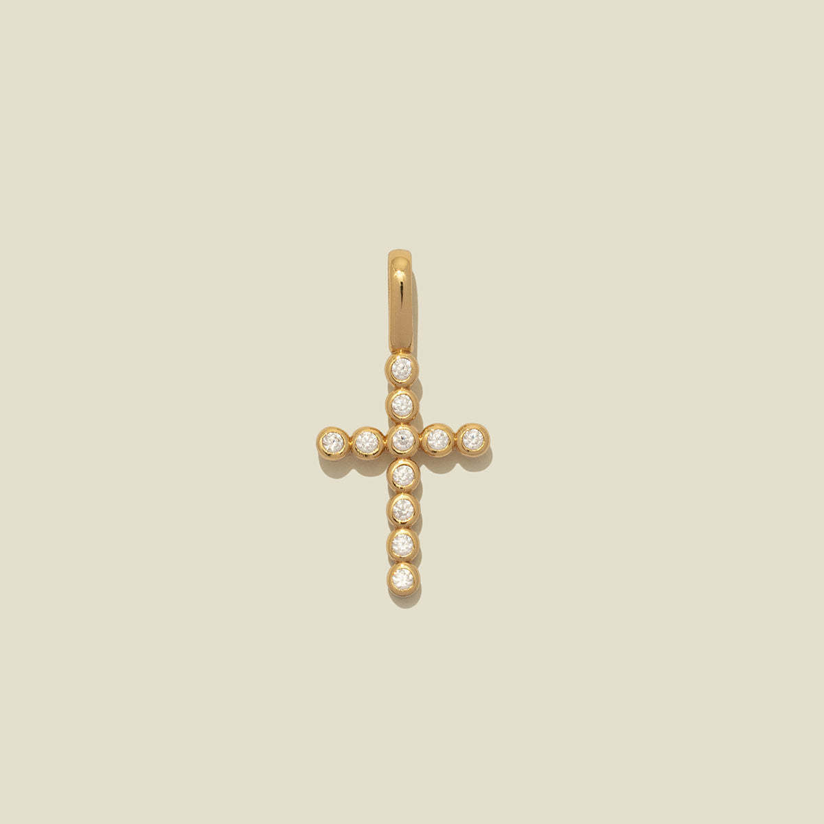 Ciondolo Minimalista placcato oro in ottone a forma di cuore con strass e barretta quadrata