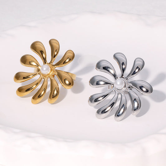 Minimalist Floral Open-End Adjustable Ring for Women Made of Stainless Steel with 18K Gold Plating