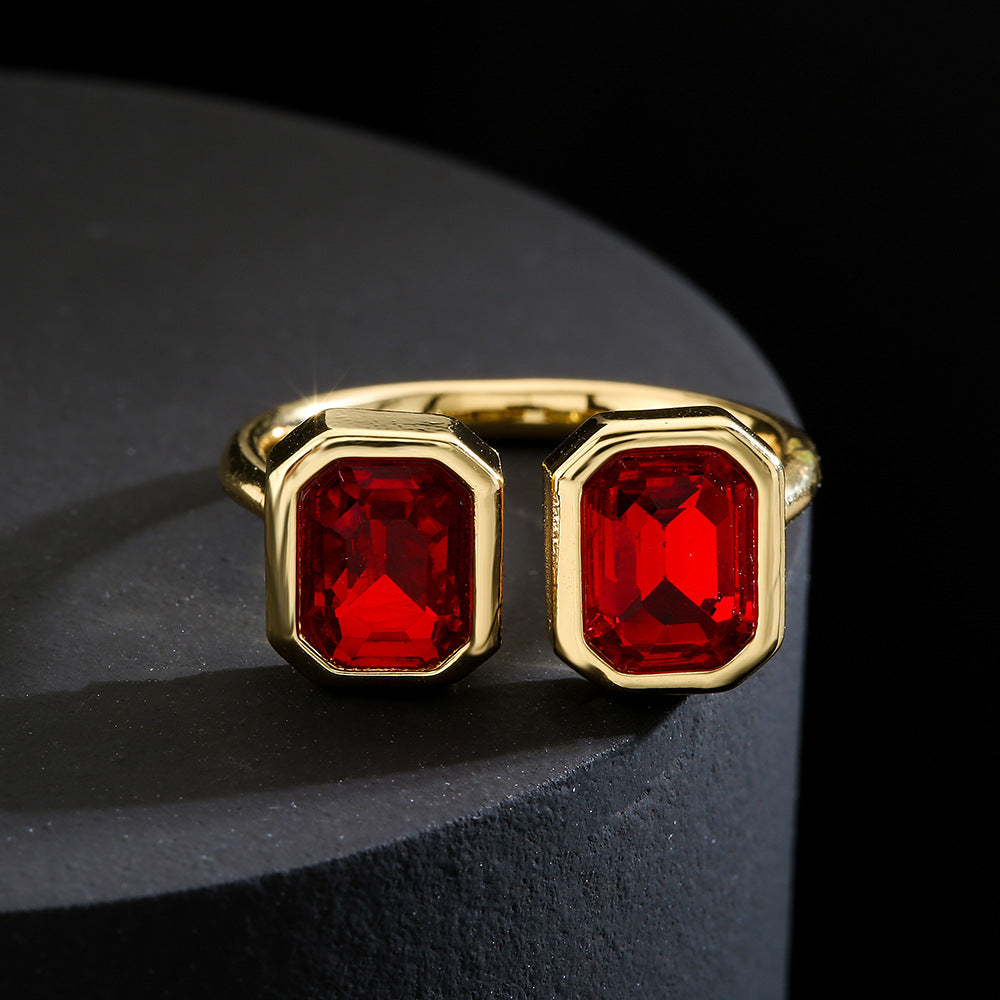 Minimalist Geometric Copper Ring with 18K Gold Plating and Micro-Paved Zirconia for Women