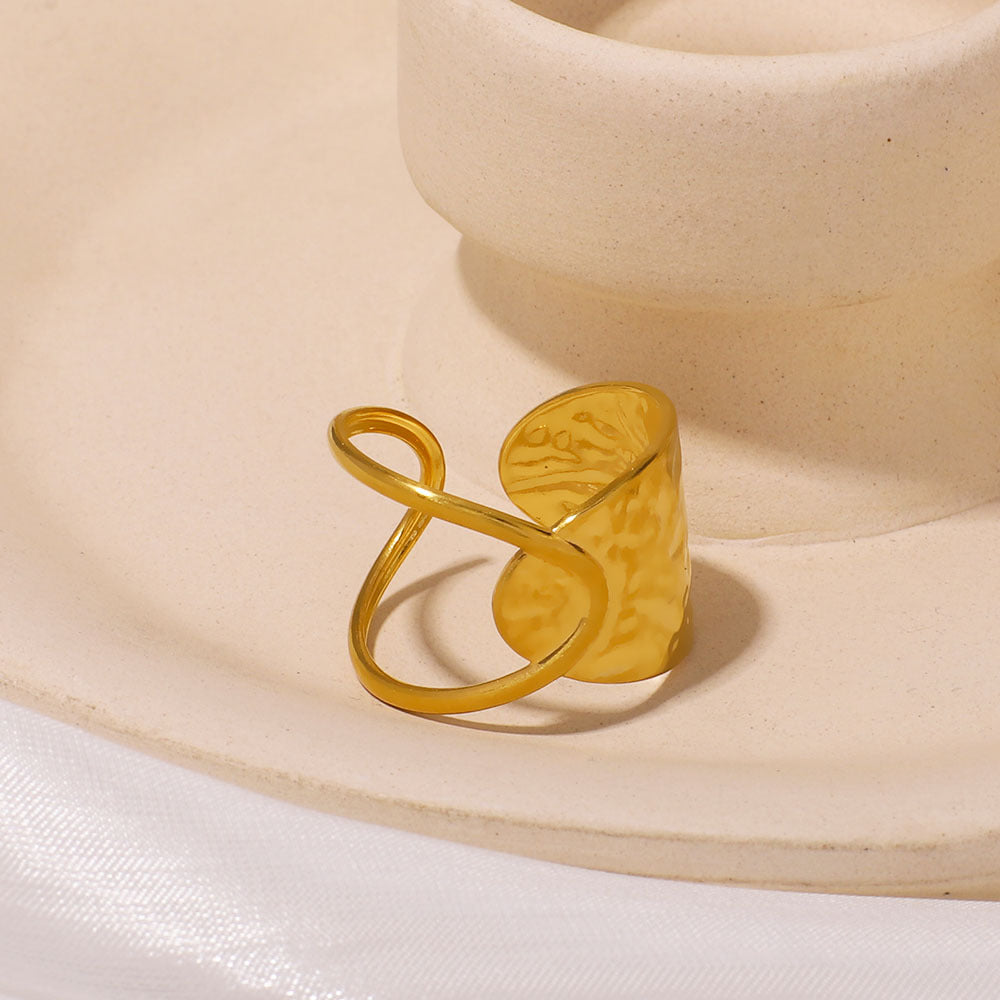 Asymmetrical Geometric Line Stainless Steel Ring with 18K Gold Plating for Unisex Wear