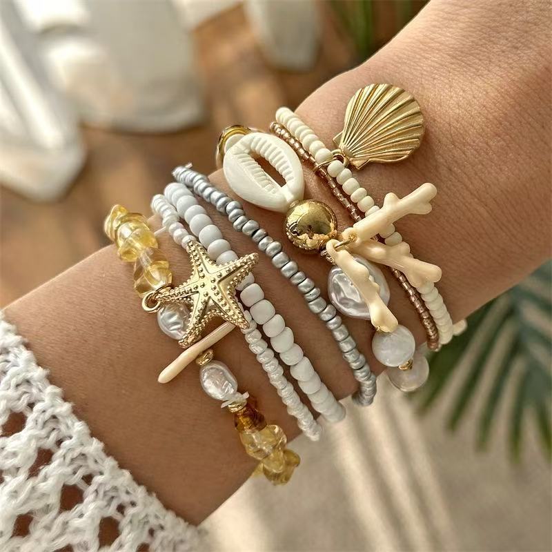 Bohemian Star Alloy Bracelet with Pearl and Shell Elements for Women