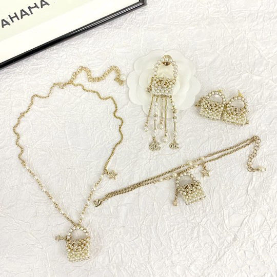 Luxury Letter Rhinestone Pearl Bracelet Necklace Earring Set for Women