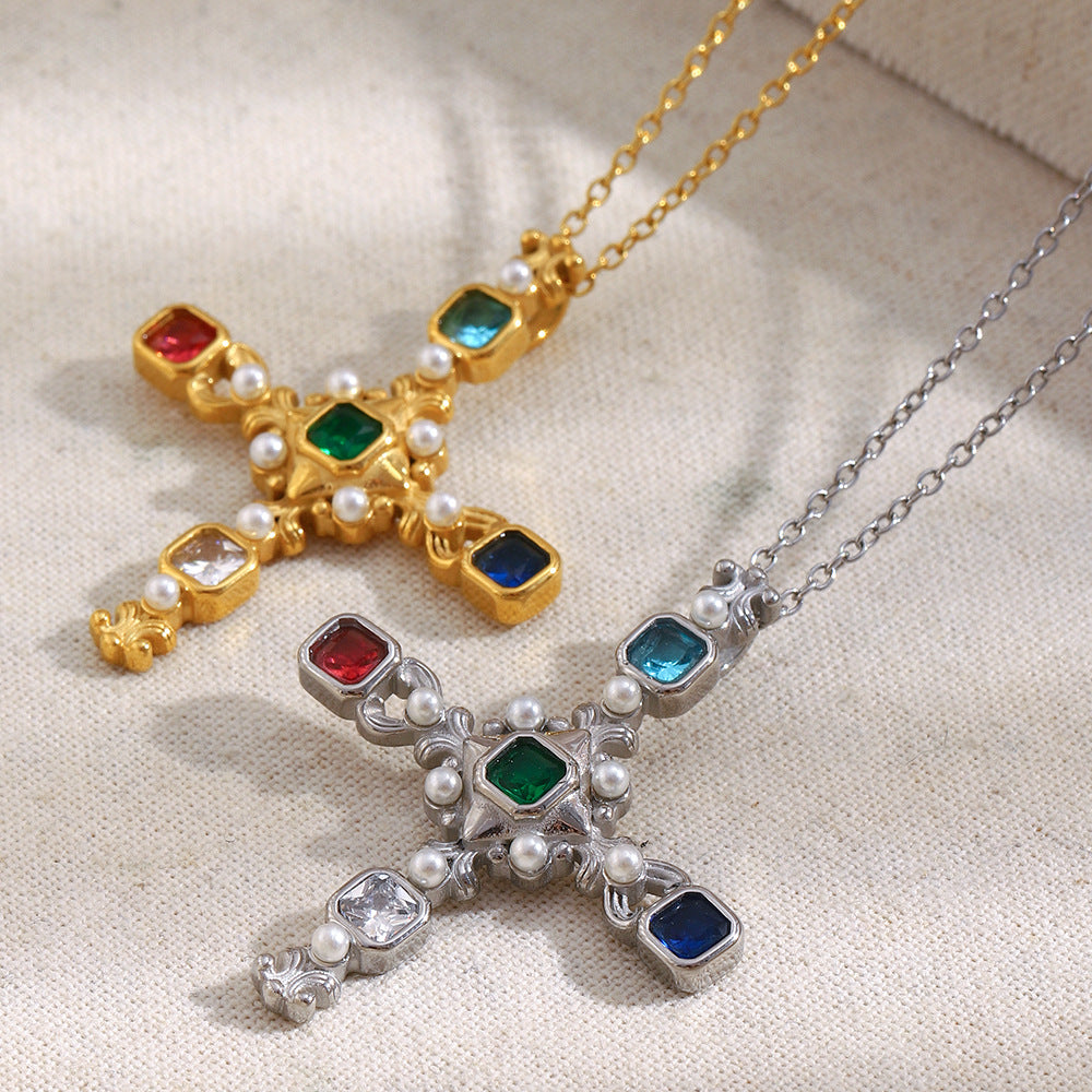 Collana Pendente Croce Vintage di Lusso da Donna in Acciaio Inossidabile con Placcatura in Oro 18K Forma Geometrica Perla Simulato e Intarsio Zircone