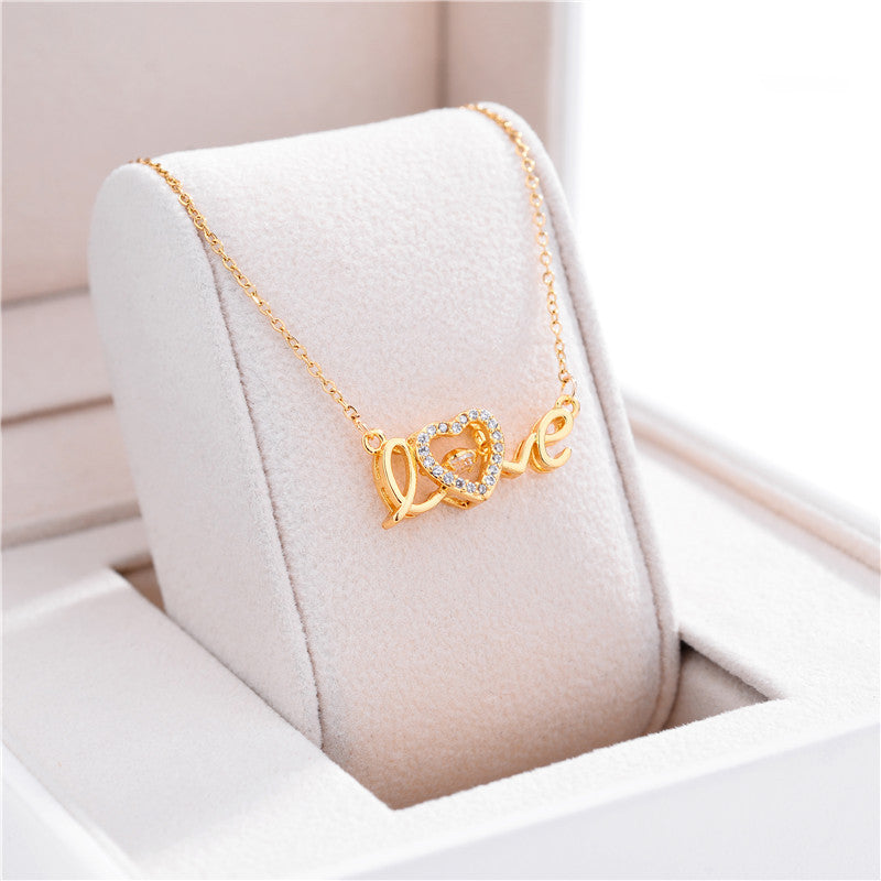 Minimalist Four-Leaf Clover Pendant Necklace in Titanium Steel with Plated Finish for Women