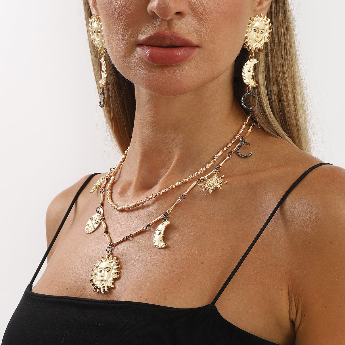 Orecchini Pendenti con Nappa a Volto di Sole e Luna Geometrico Vintage con Intarsio di Strass e Lega Elettroplaccata