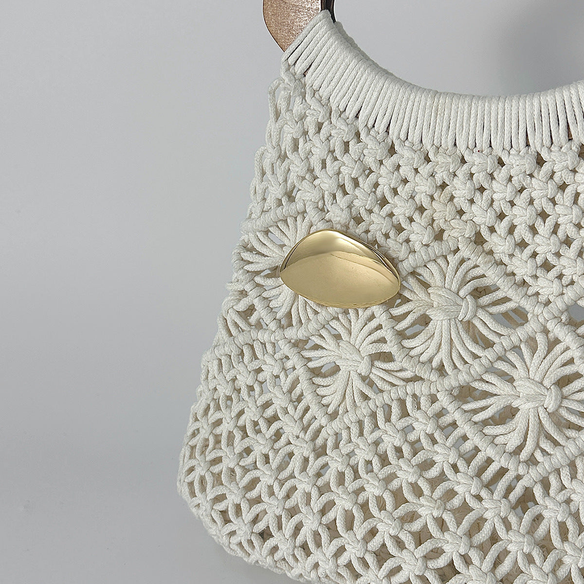 Elegant Plated Alloy Geometric Floral Brooch for Women