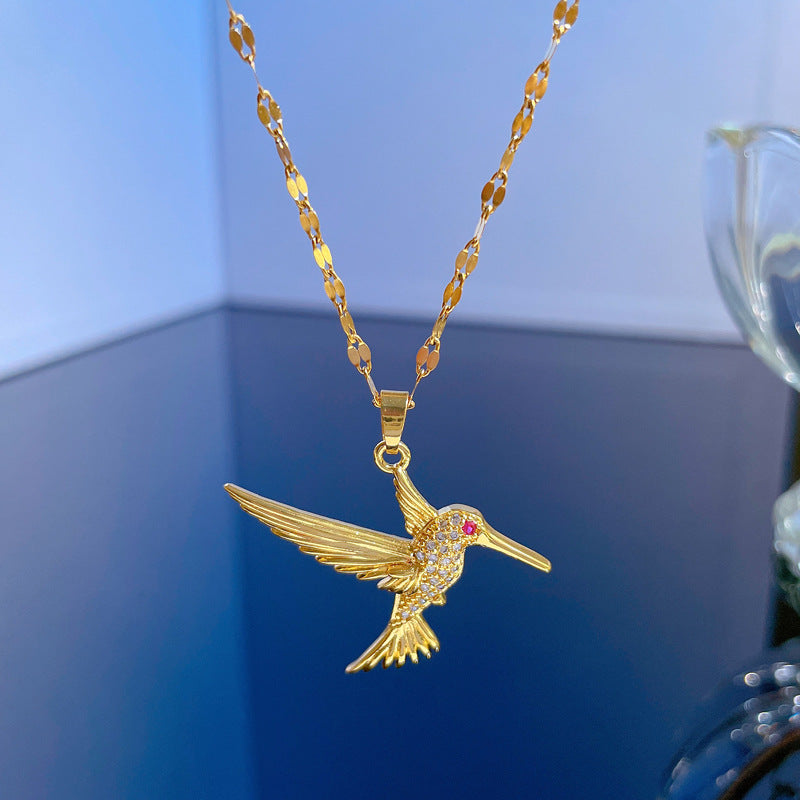 Collana di lusso con ciondolo a picchio geometrico in acciaio al titanio con intarsio di strass per uomo e donna