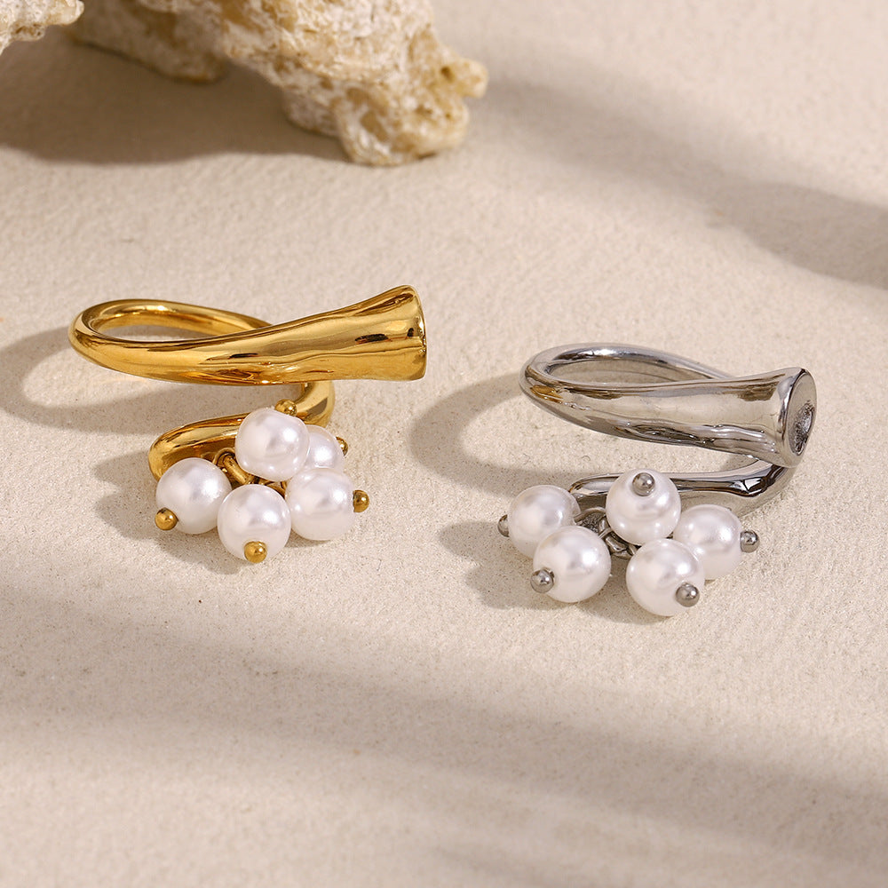 Fashion Geometric Stainless Steel Ring with 18K Gold Plating and Pearl Tassel for Women
