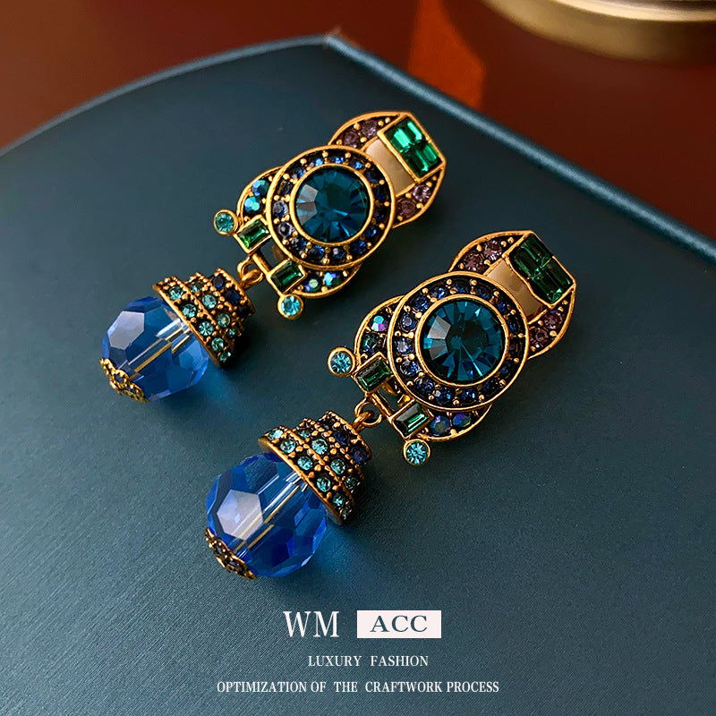 Vintage Chic Geometric Alloy Ear Clips with Blue Crystal Inlay Electroplated for Women Fashionable and Versatile Luxury-Style Earrings