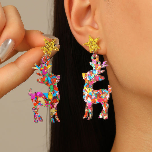 Orecchini a perno natalizi da donna personalizzati a forma di cervo in acrilico con dettagli incisi e paillettes luccicanti