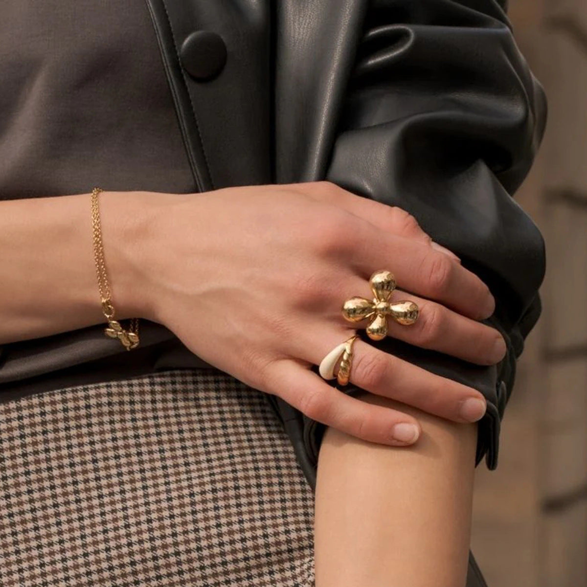 Minimalist Geometric Floral Plated Stainless Steel Ring for Women