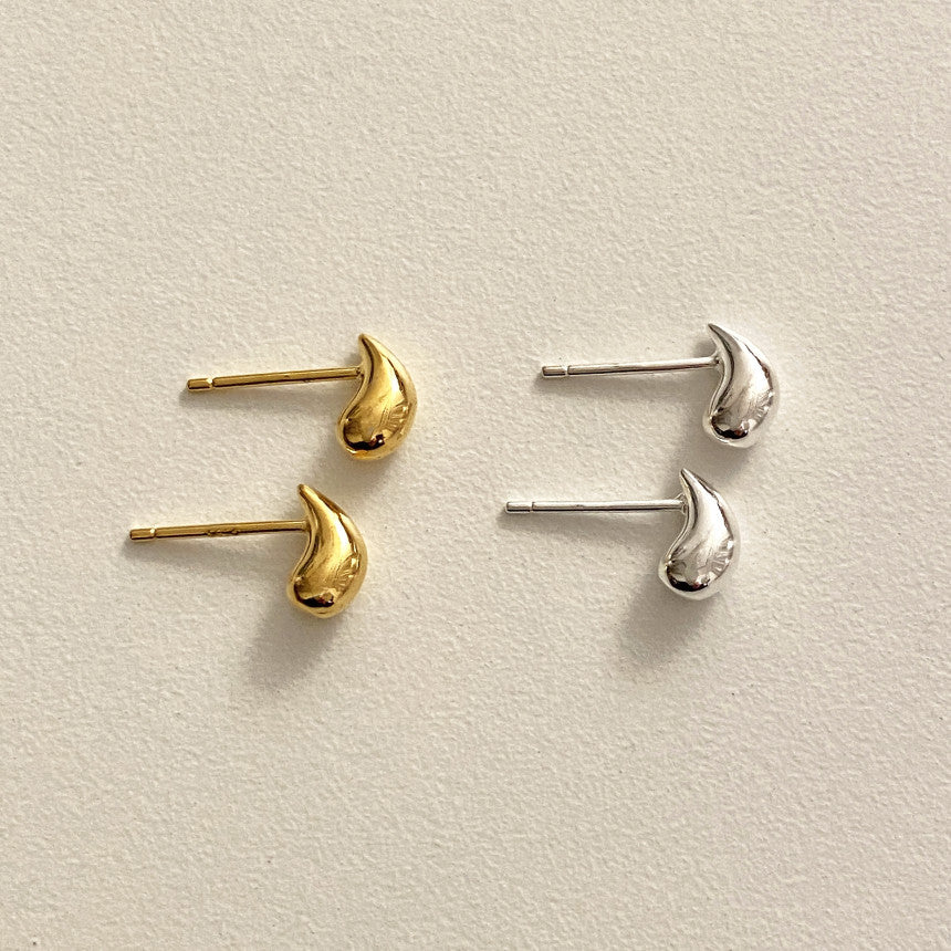 Orecchini da donna minimalisti a goccia in argento sterling 925 con finitura placcata