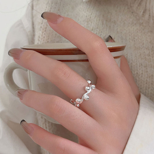 Sweet Minimalist Heart-Shaped 925 Sterling Silver Ring with Beveled Square Beads for Women