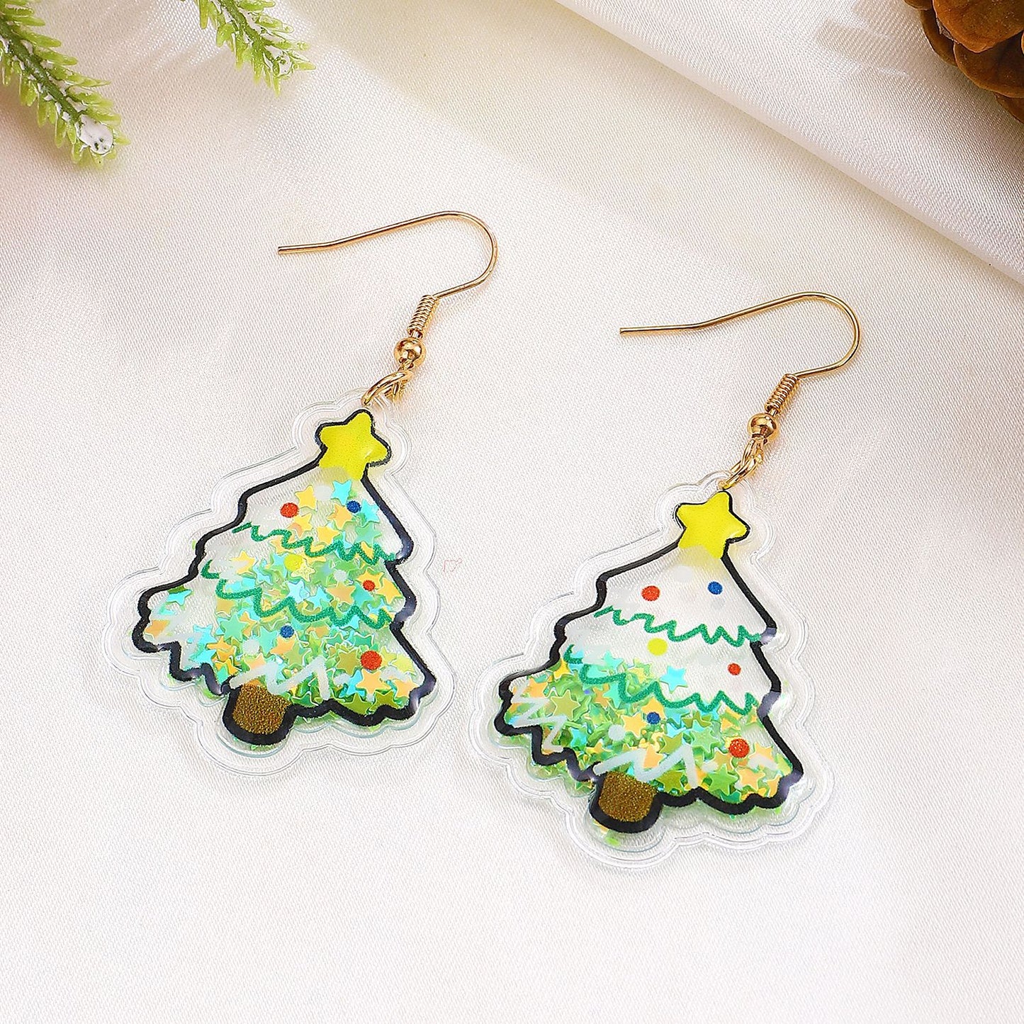 Pendientes de tela con forma geométrica, puños para las orejas de Papá Noel tejidos a mano para mujeres con detalles festivos de cascabeles