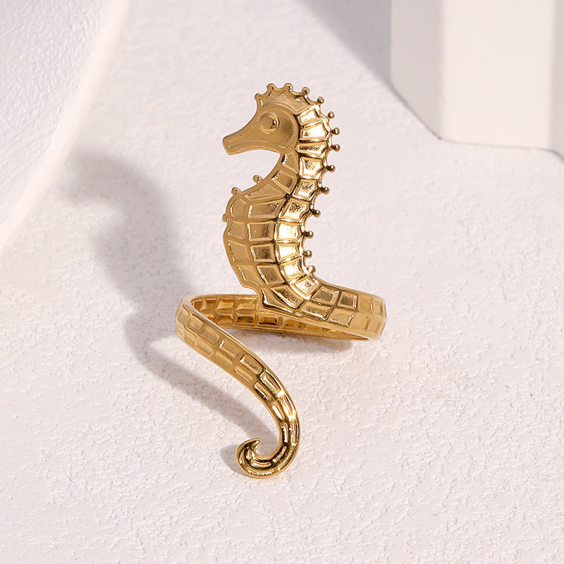 Anello aperto da donna minimalista con cavalluccio marino in acciaio inossidabile placcato oro 18K