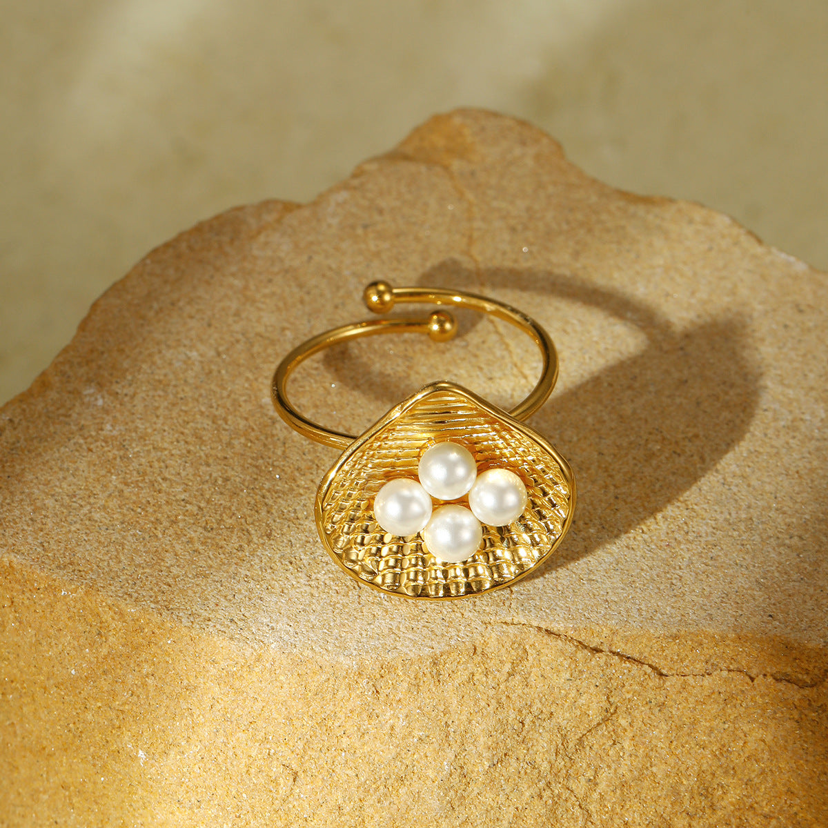 Anillo abierto de acero inoxidable con chapado, estilo francés vintage elegante, con incrustaciones de piedra natural y detalles de perlas