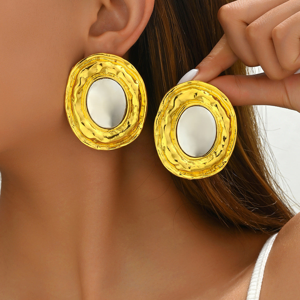 Orecchini a perno da donna a cerchio geometrico placcati oro 18 carati di lusso minimalista
