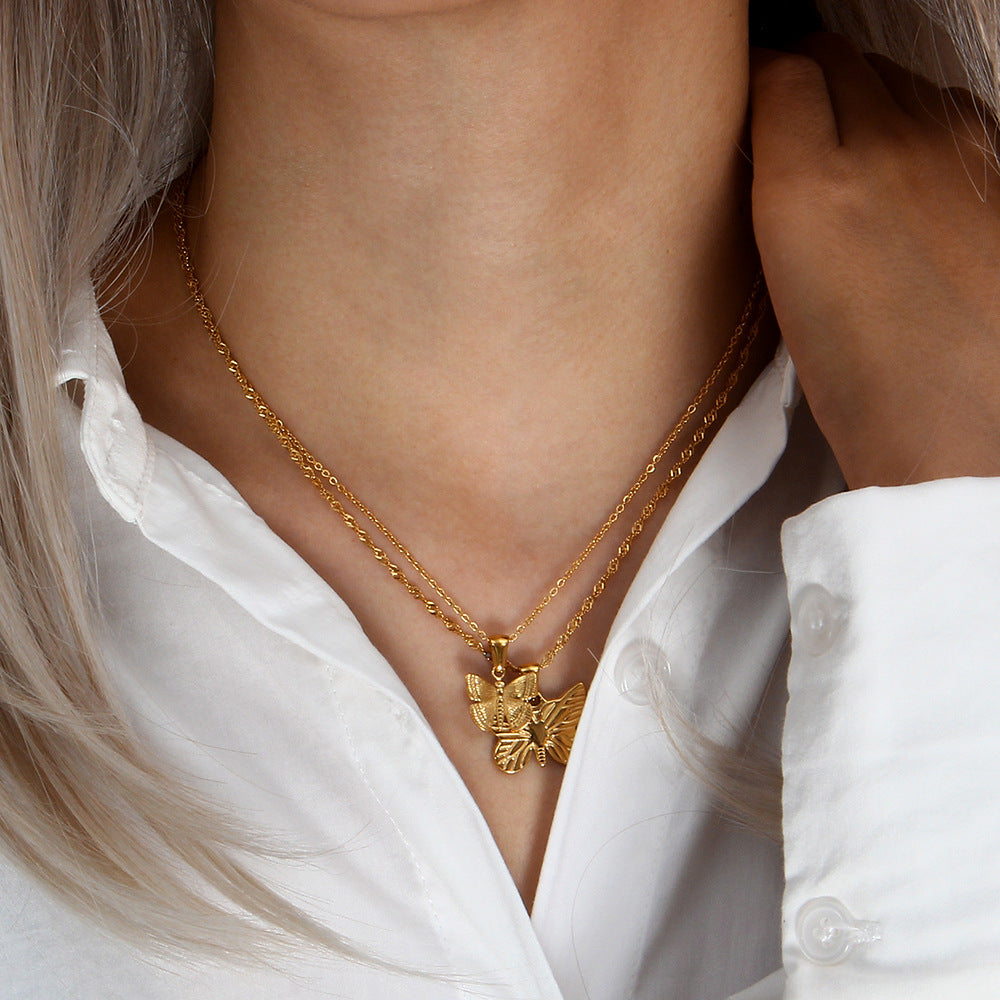 Fashion Baroque Butterfly Pendant Necklace for Women in Stainless Steel with Plated Finish, Delicate Clavicle Chain