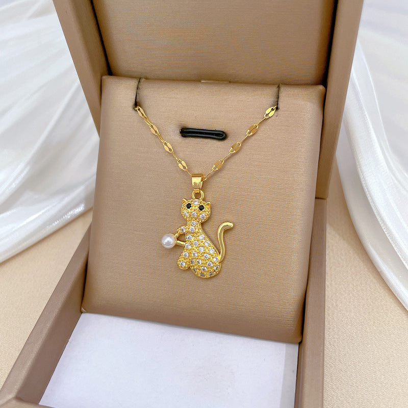 Collana Minimalista con Ciondolo Gatto Perla in Acciaio Inossidabile con Motivo Luna per Donna e Uomo