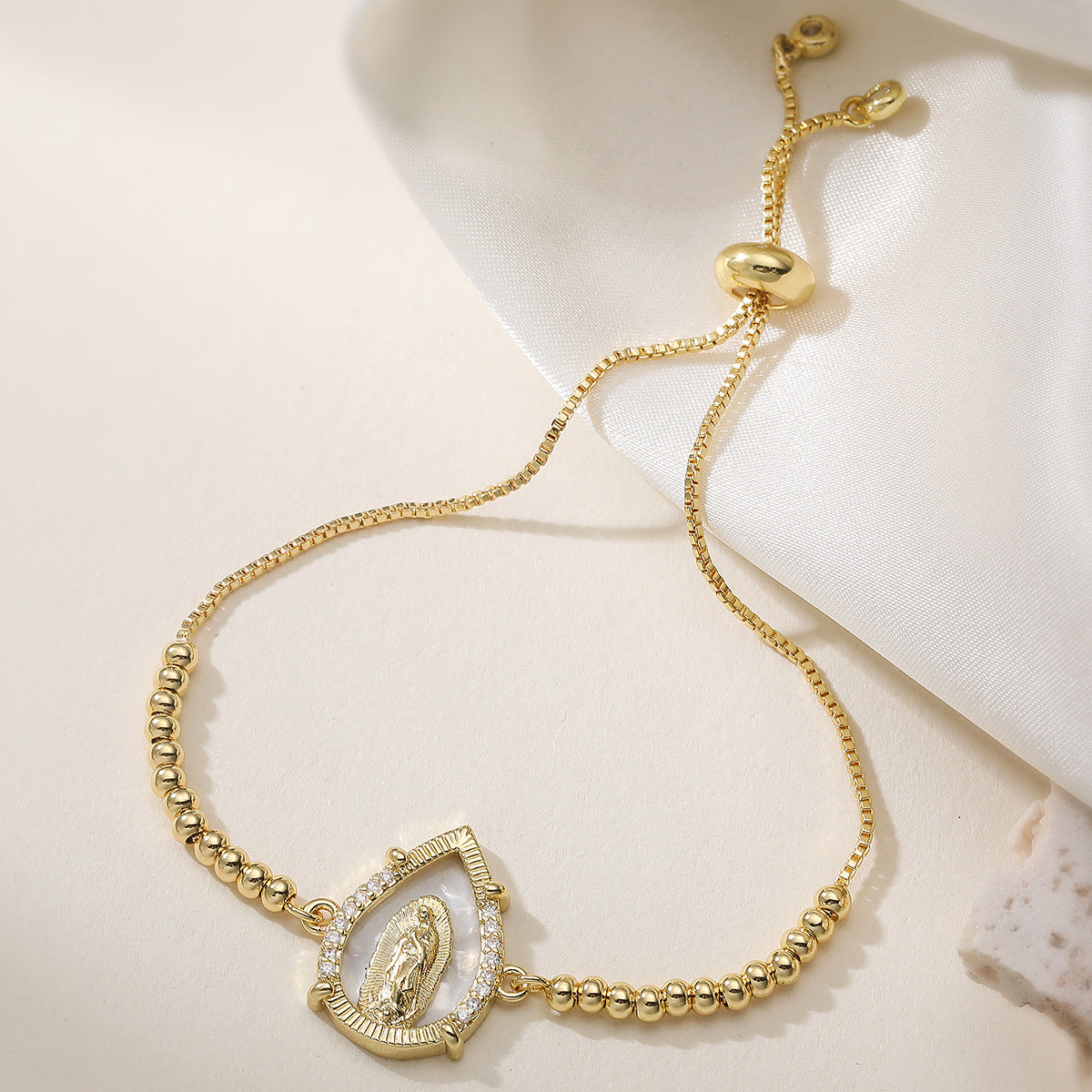 Vintage 18K Gold Plated Brass Geometric Bracelet with Cubic Zirconia Virgin Mary Charm for Women