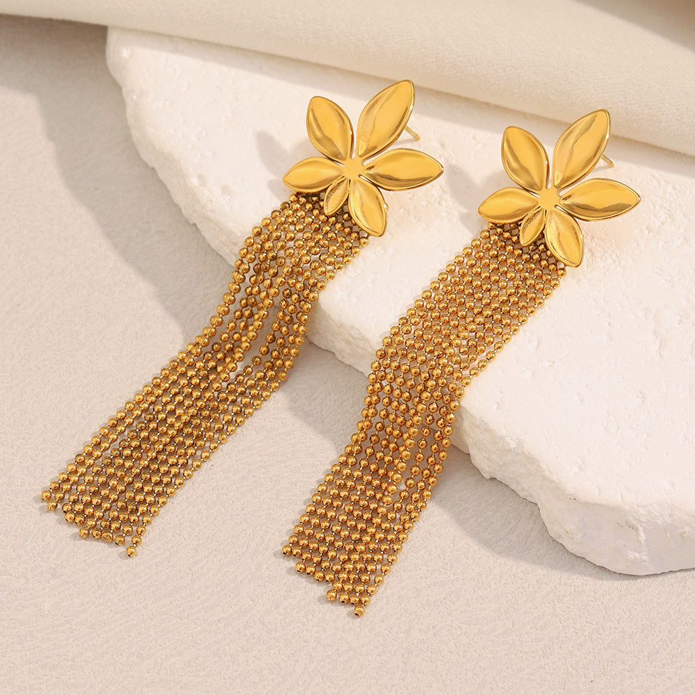 Orecchini Floreali Audaci in Acciaio Inossidabile con Placcatura in Oro 18K, con Gocce di Perle e Nappe per Donna