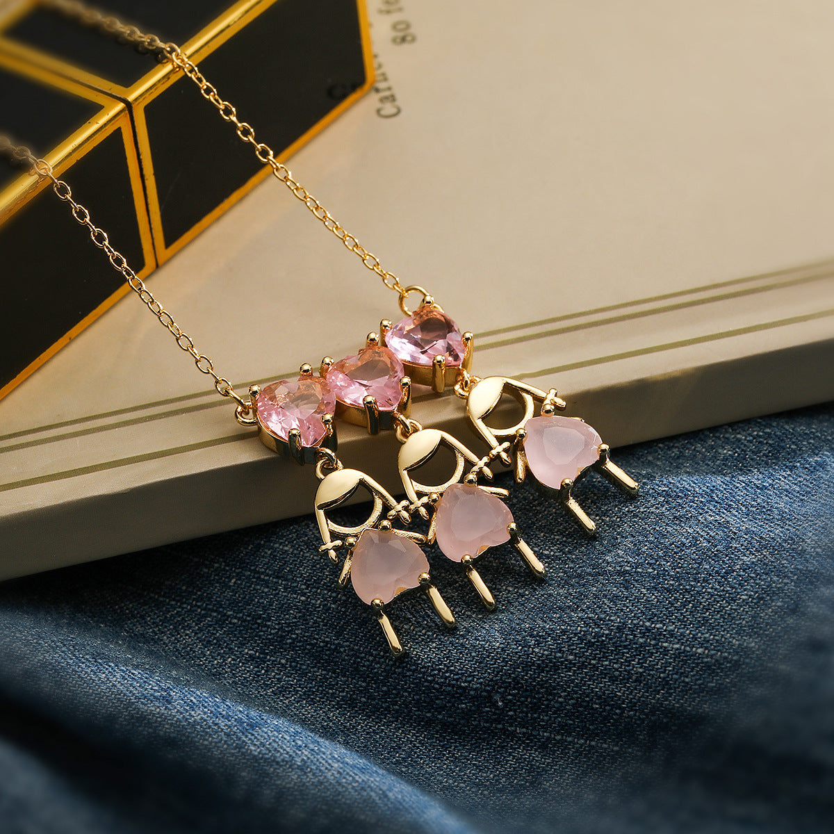 Minimalist Geometric Copper Pendant Necklace with Real Gold Plating and Zircon Heart Accent for Women and Men
