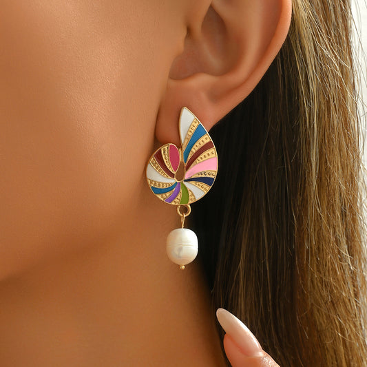 Pendientes de esmalte con forma de abulón geométricos de moda en aleación de zinc con postes de acero inoxidable para mujer
