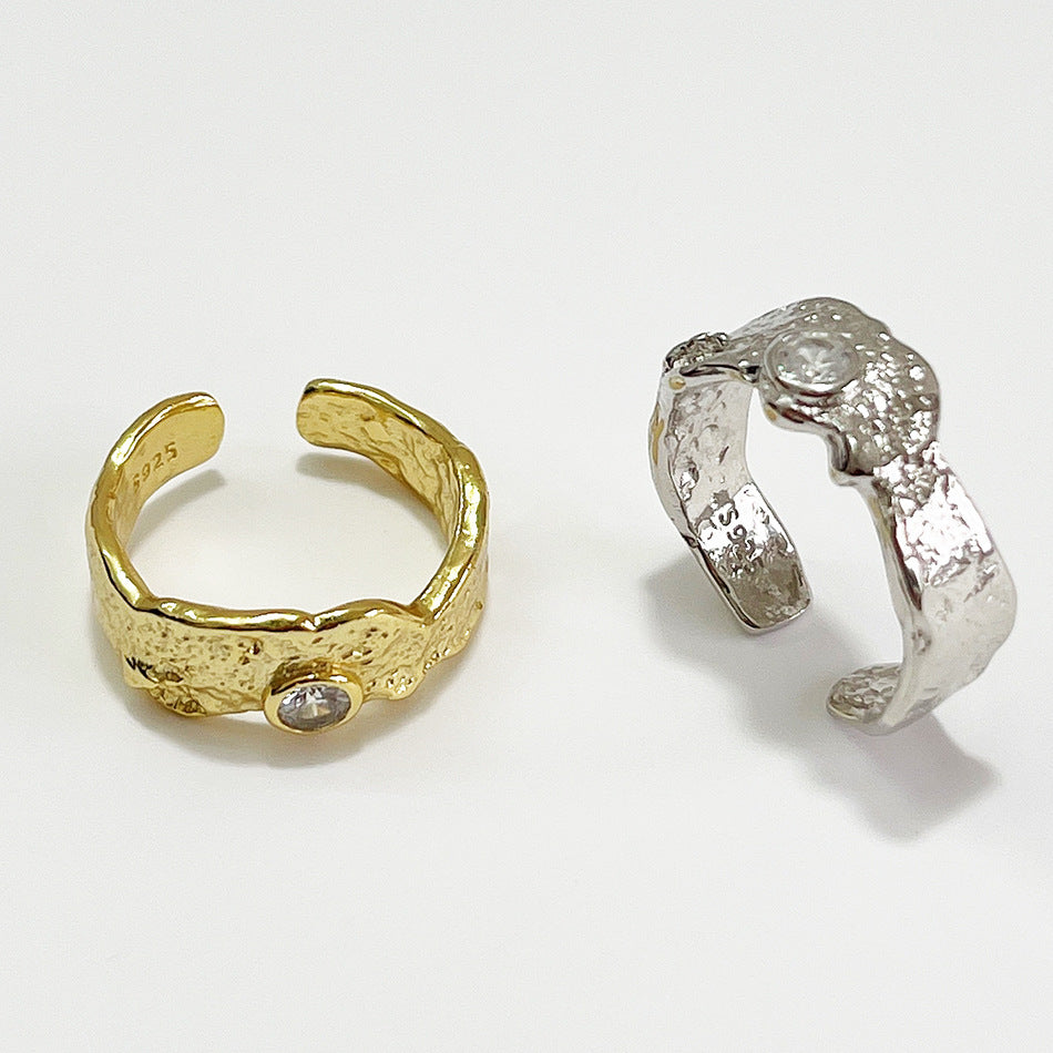 Anello in Argento Sterling S925 dalla Textura Irregolare da Donna con Design Ispirato a una Catena