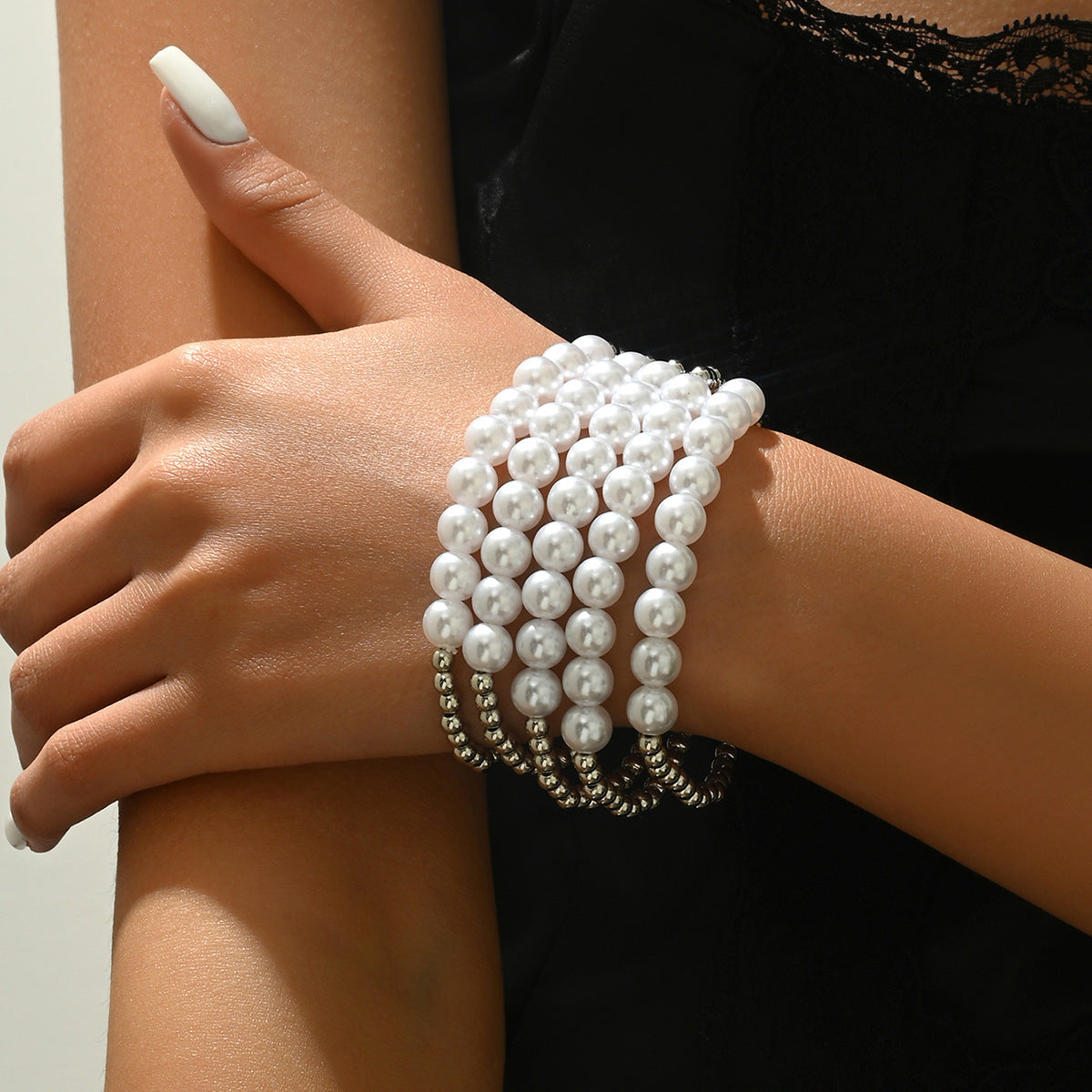Minimalist Geometric Pearl Bracelet for Women with Multi-Layer Beaded Design and Luxe Finish