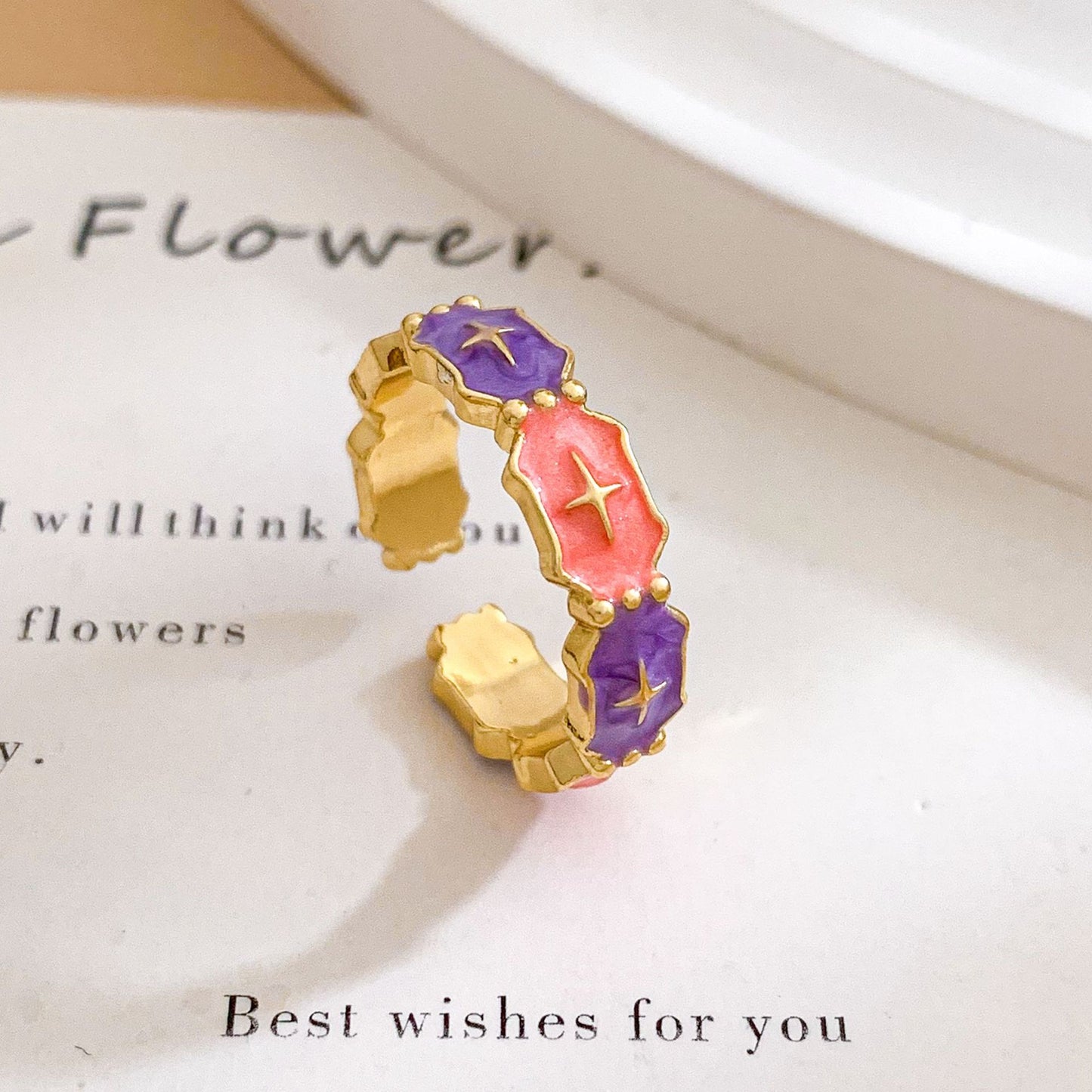 Anello aperto dolce floreale in ottone placcato oro da donna