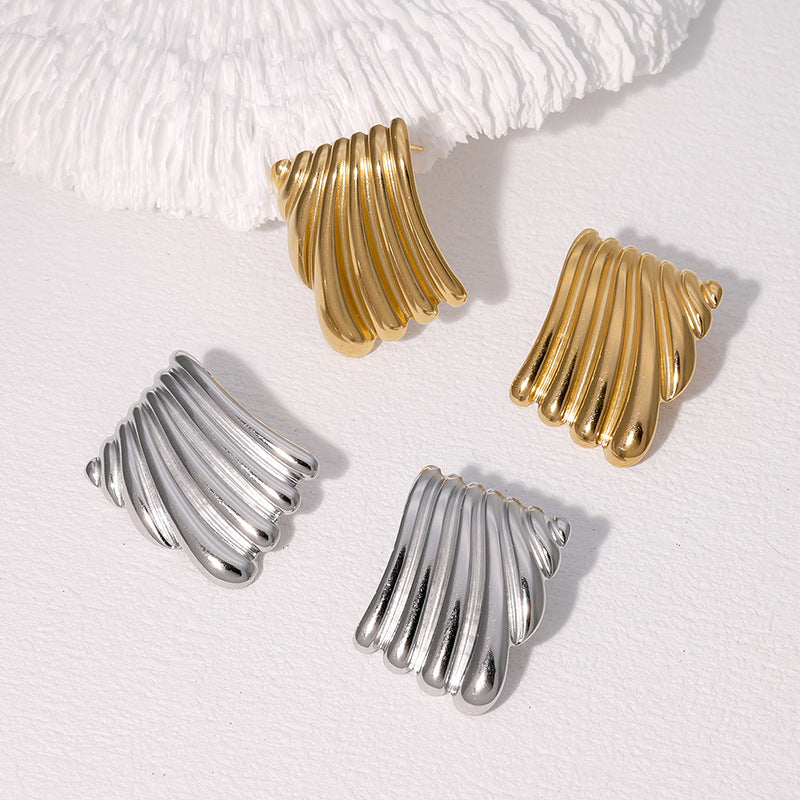 Orecchini geometrici minimalisti in acciaio inossidabile placcato oro da donna con design a linea pulita e forma quadrilatera