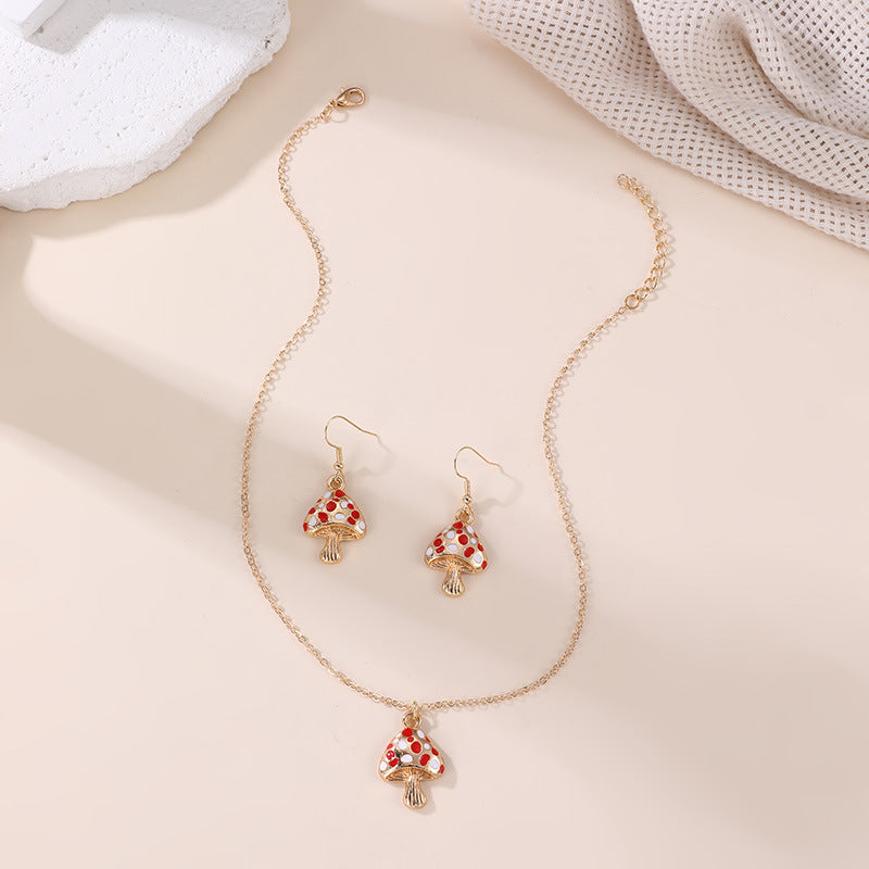 Minimalist Bowknot Resin Pendant Necklace for Kids with Enamel Finish and Beaded Chain