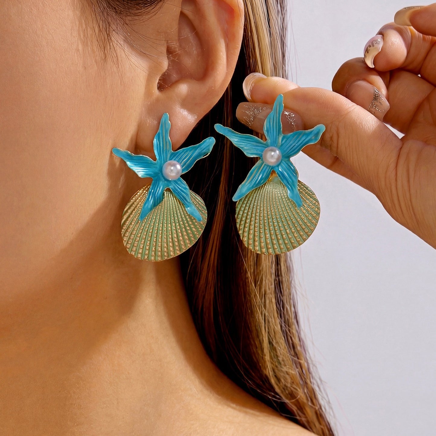 Sweet Geometric Starfish Alloy Plated Earrings