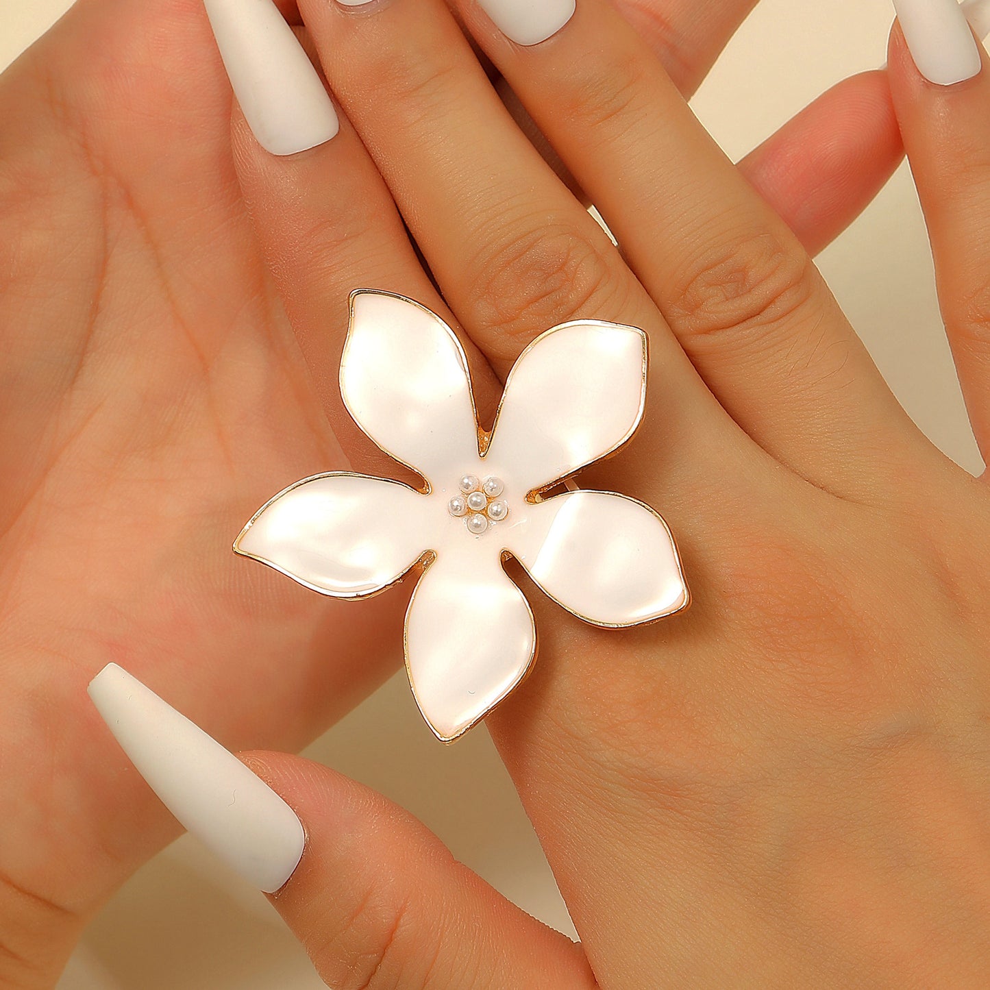 Anello Aperto da Donna a Goccia d'Olio Placcato in Lega con Motivo Floreale Geometrico Esagerato