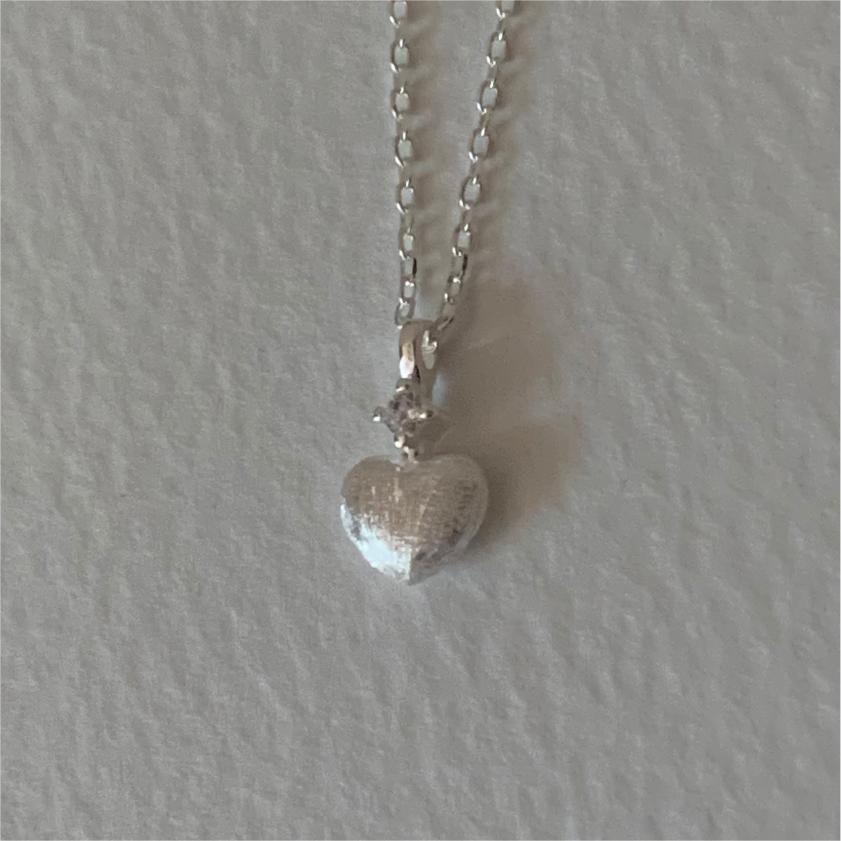 Collar Minimalista Chapado en Plata Esterlina 925 con Corazón, Detalles de Diamantes de Imitación y Cadena Serpiente