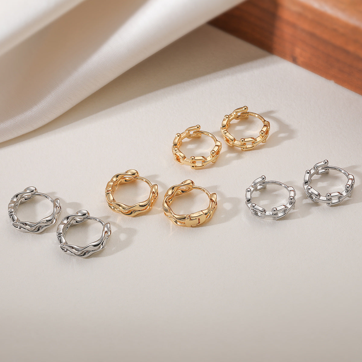 Minimalist Luxury 18K Gold Plated Brass Geometric Hollow Earrings for Women