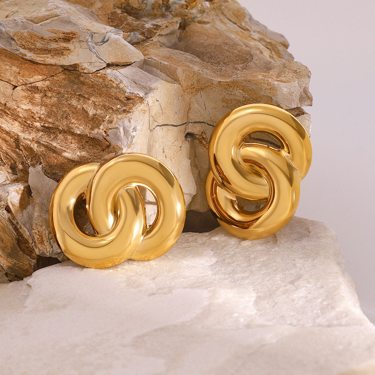 Orecchini "Old Money Style" placcati oro 18 carati in acciaio inossidabile, geometrici a doppio cerchio, esagerati, unisex, gioielli moda per pendolari