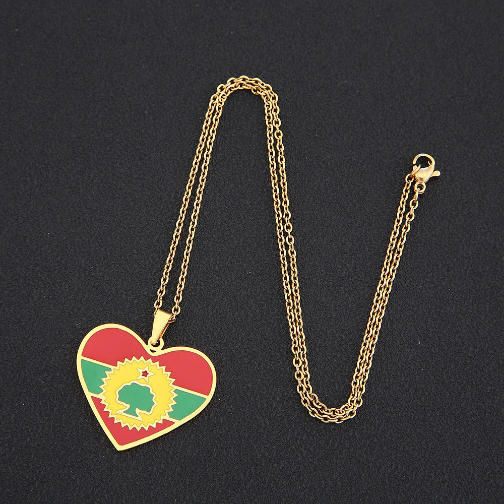 Collana Pendente Cuore in Smalto Stile Etnico in Acciaio Inossidabile con Ciondolo in Acciaio al Titanio su Catena O
