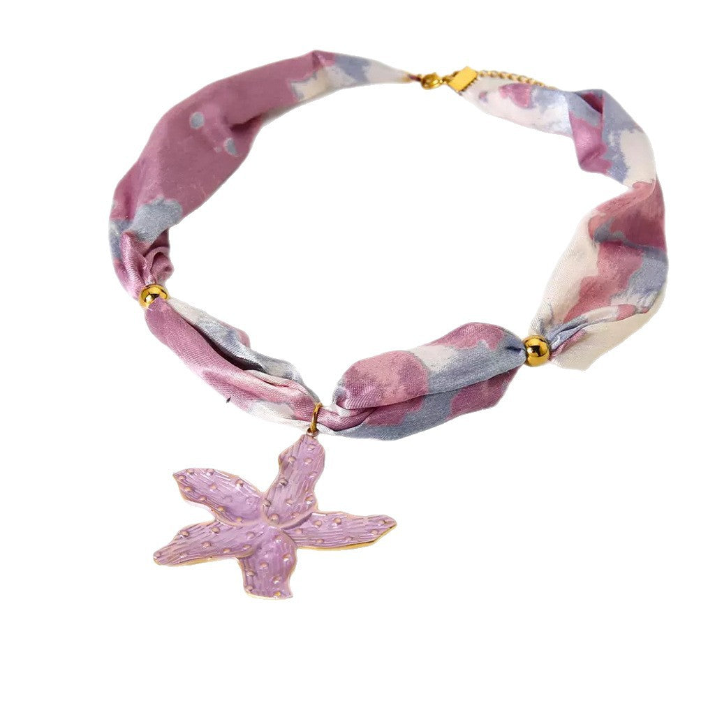 Casual Stainless Steel Plated Floral Shell Necklace for Women