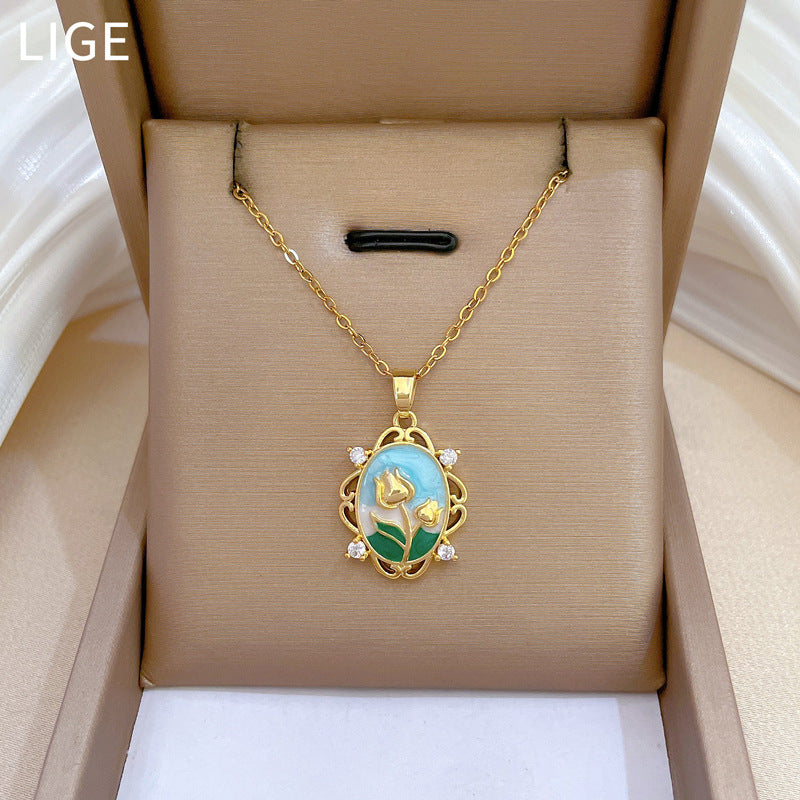 Collana con pendente a luna geometrica minimalista per donna e uomo in acciaio al titanio con intarsio di strass e catena sottile con locket