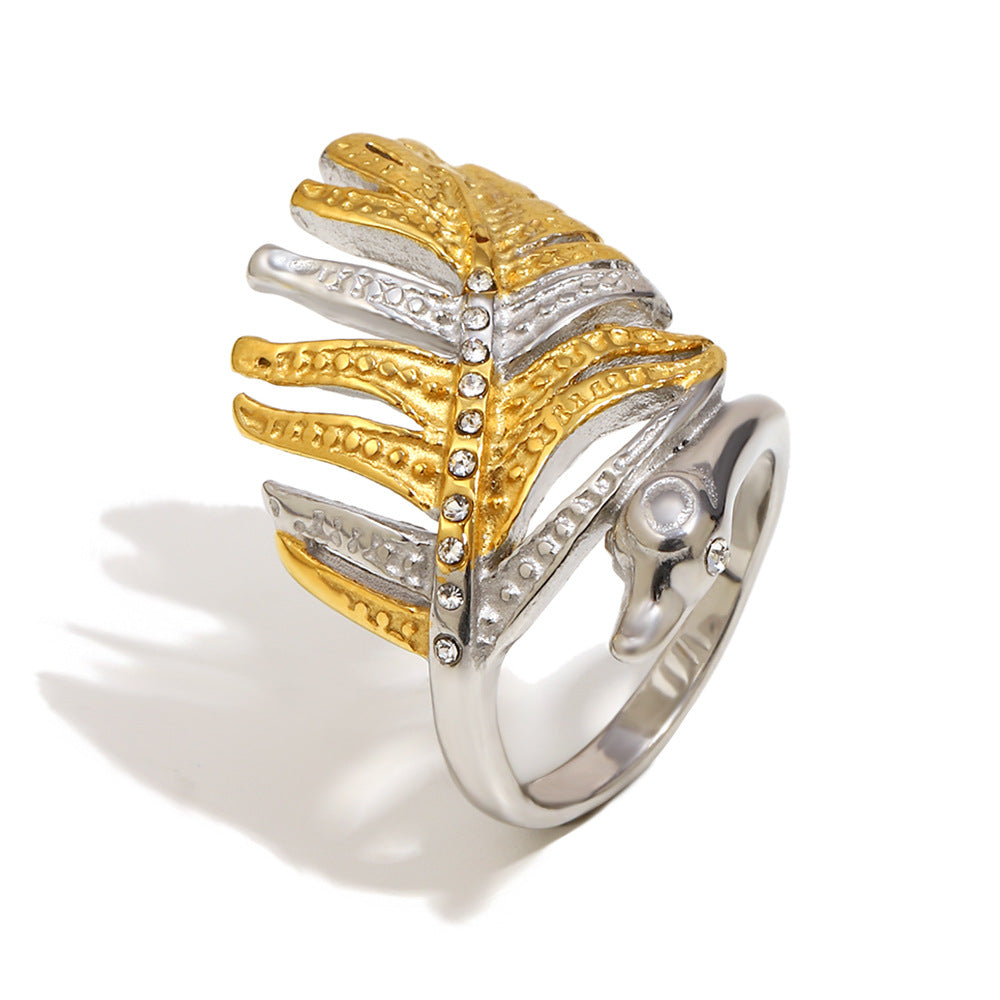 Anello da donna a foglia vintage minimalista in acciaio inossidabile placcato oro 18 carati bicolore con strass