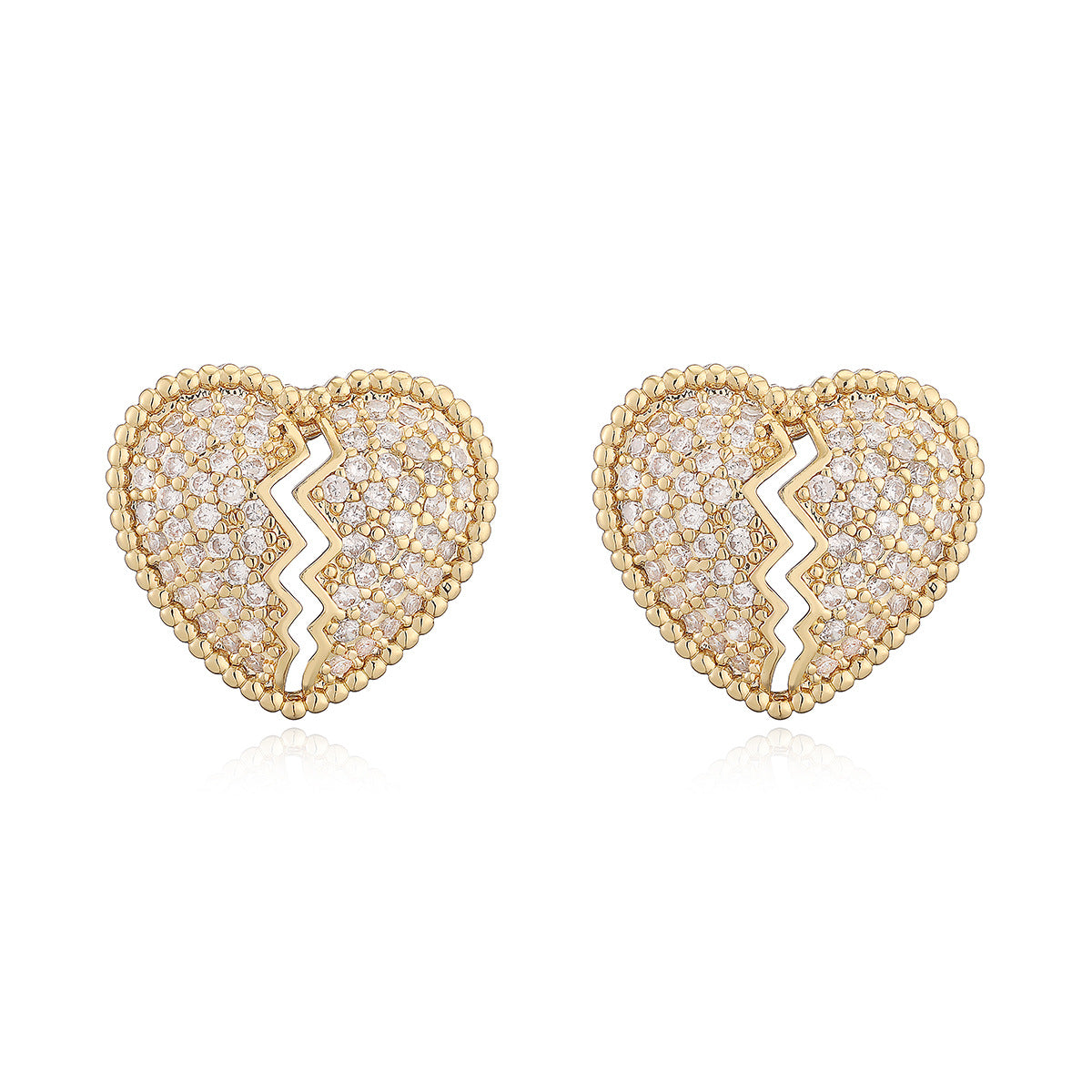 Minimalist Luxury 18K Gold Plated Brass Heart Cubic Zirconia Stud Earrings for Women