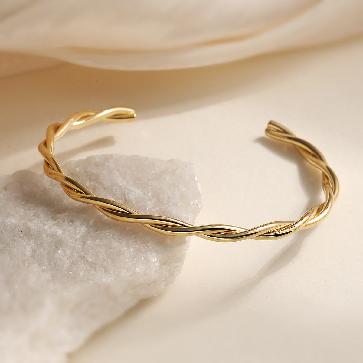Minimalist Irregular C-Shaped Stainless Steel Bracelet for Women with 18K Gold Plating