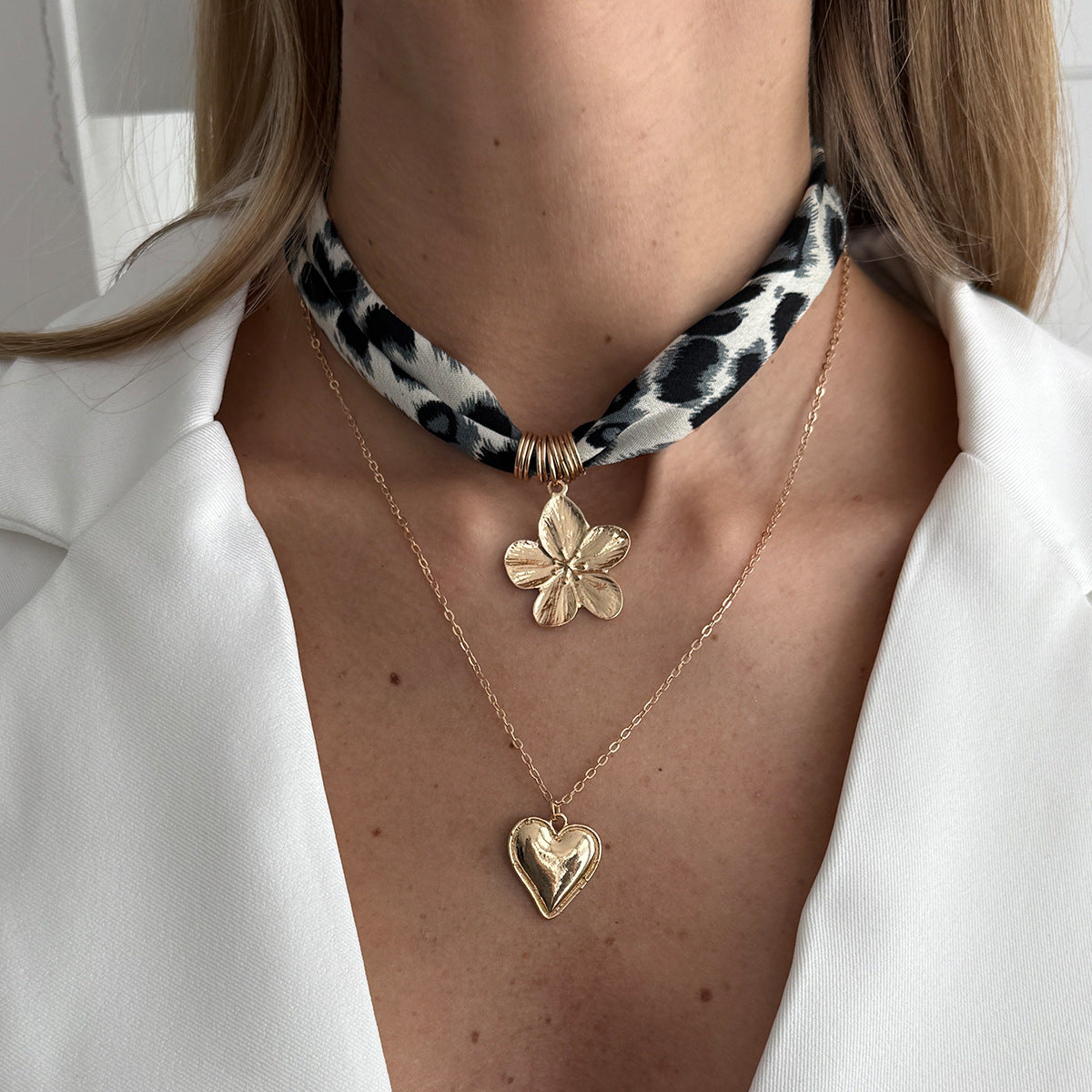 Vintage Leopard Print Heart Pendant Plated Alloy Necklace for Women