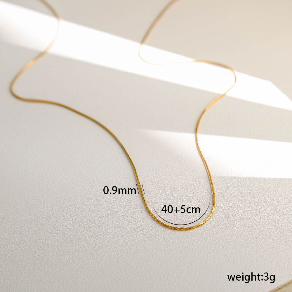 Collar con colgante geométrico minimalista de acero inoxidable para mujer con cadena tipo serpiente con baño y efecto multicapa